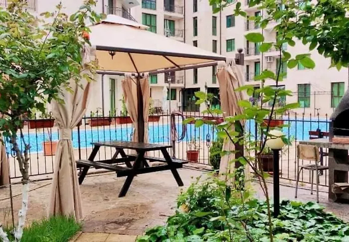 Location In Sunny Amber Appartement